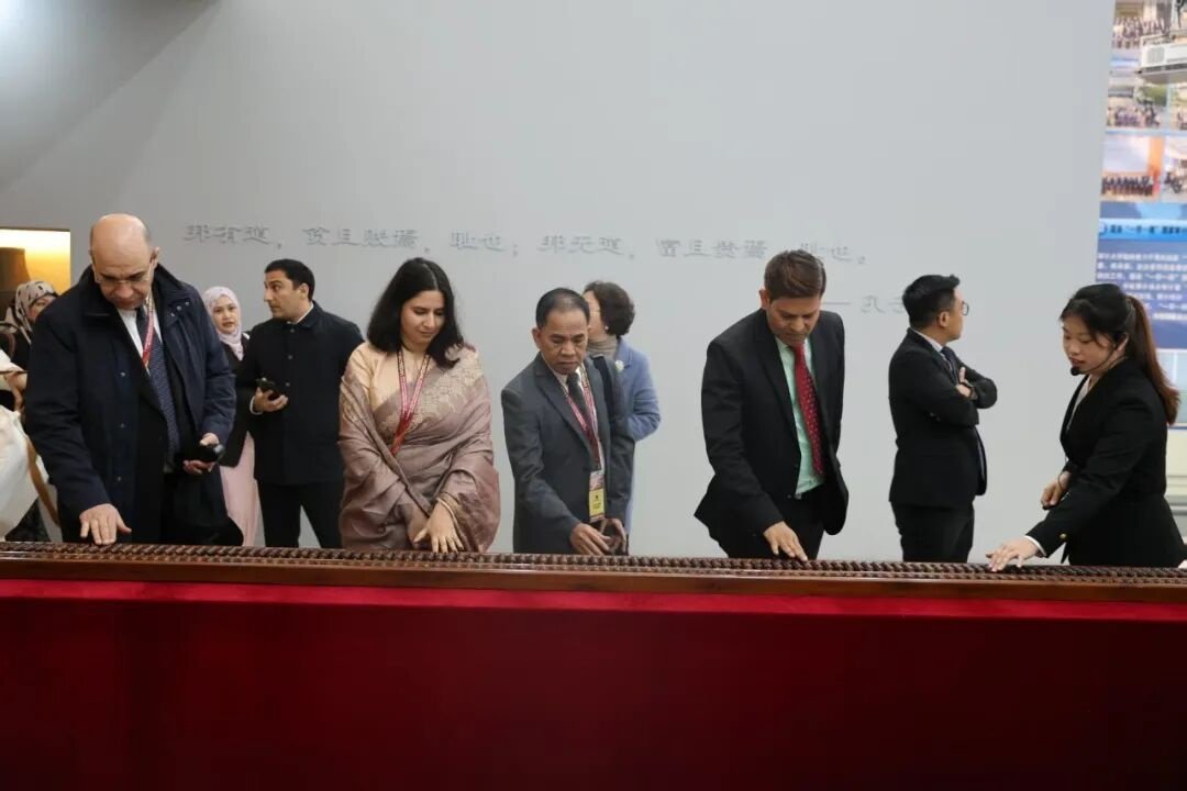 继续了解中华人民共和国审计署党组书记