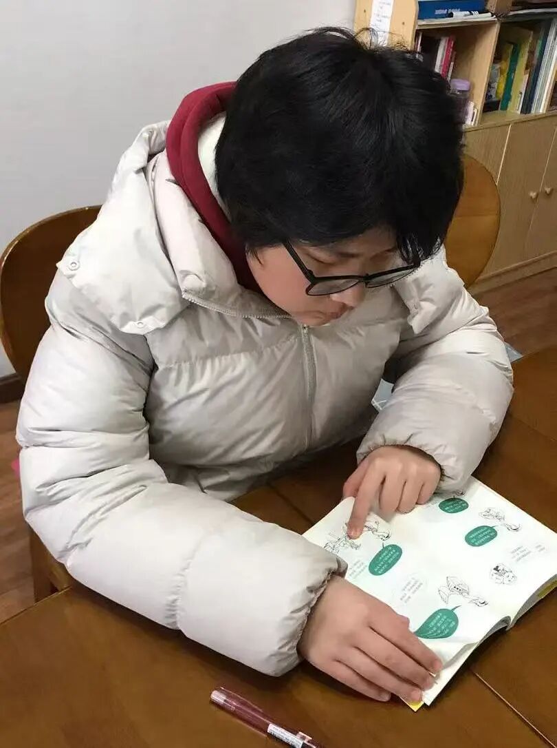 磨着所有人的耐心