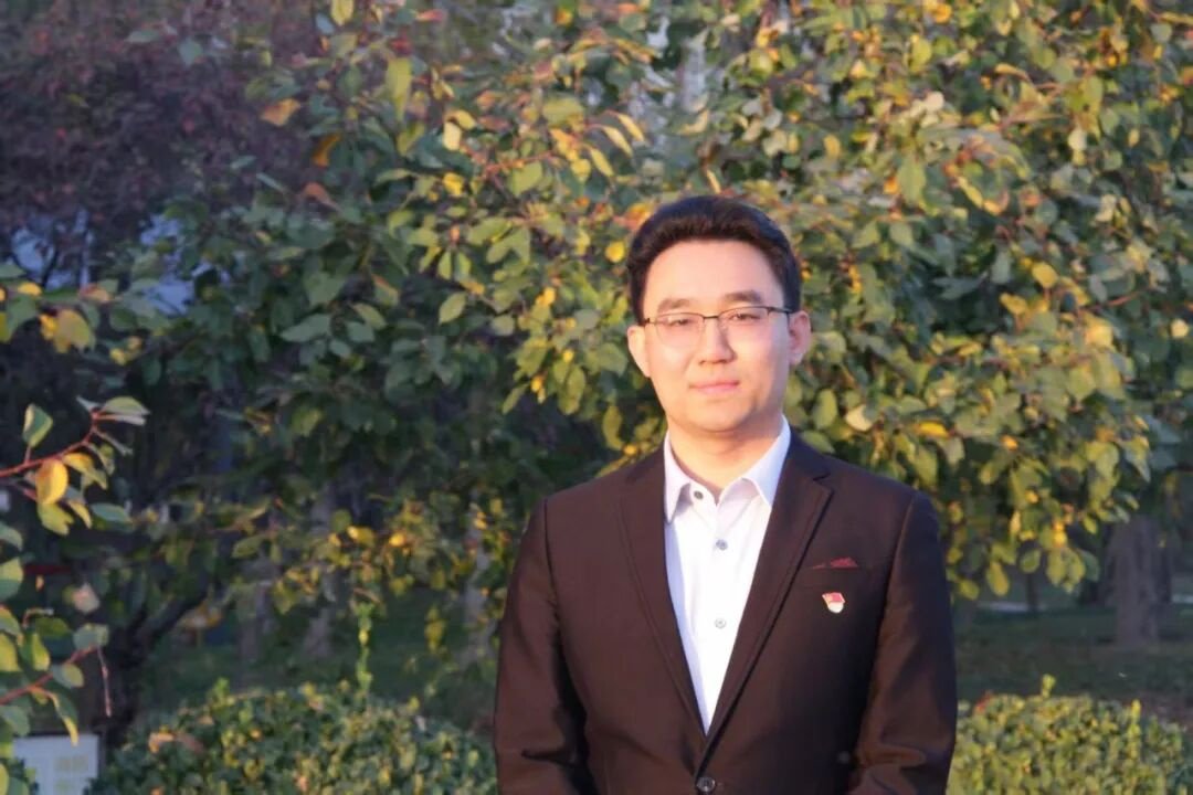 那些同行与守护的人